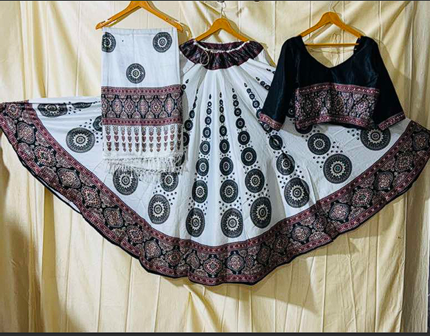 Stunning White Navratri Chaniya Choli with Bold Black Mandala Print